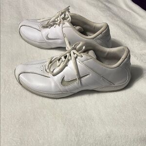 Nike White Athletic Shoes Minimalist Design Cheerleading shoes very light